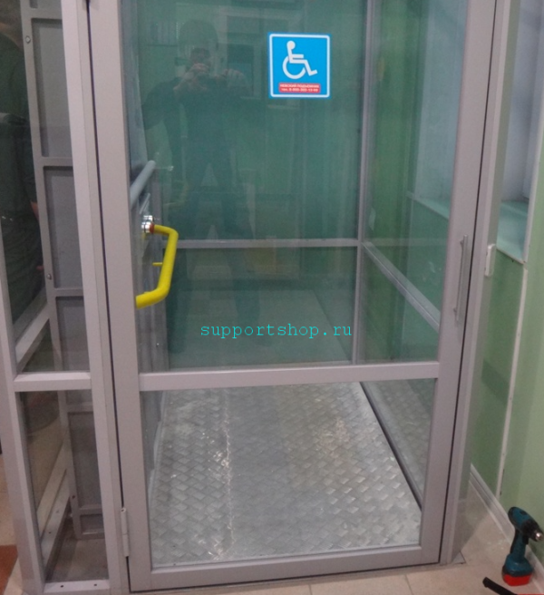 Шахтный подъемник для инвалидов Лифтрон-4000