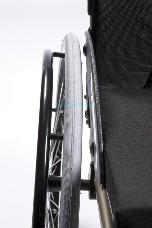 Активная инвалидная кресло-коляска Vermeiren Sagitta