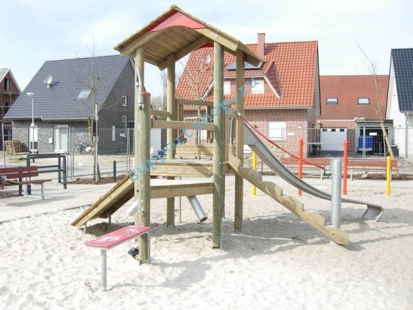 Детская площадка для игр с песком и горкой из нержавейки (средняя)