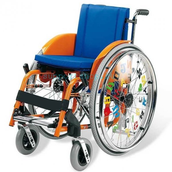Детская кресло-коляска инвалидная с принадлежностями Titan LY-170 (CHILDREN)