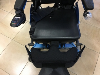Кресло-коляска инвалидная электрическая Titan Deutschland LY-EB103-240 Angel