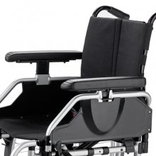 Инвалидная кресло-коляска Meyra BUDGET PREMIUM 9.050