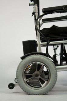 Кресло-коляска инвалидная с электроприводом LY-EB103-111