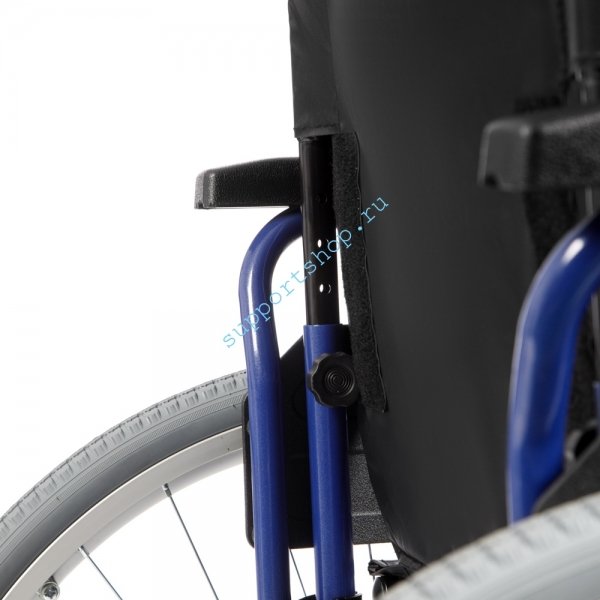 Механическая кресло-коляска для инвалидов Ortonica Trend 30