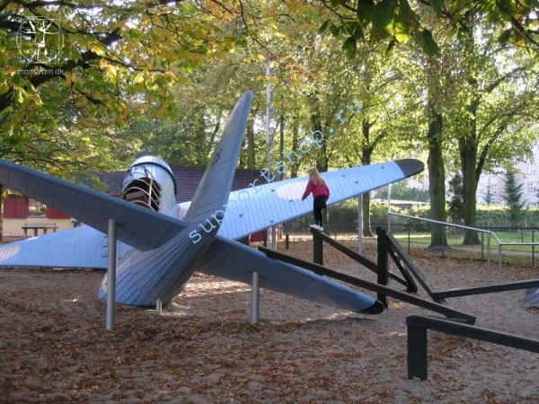 Детская игровая площадка Самолет