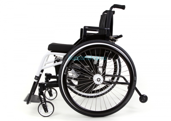 Кресло-коляска инвалидная с функцией подъема сиденья Titan LIFT Solid (LY-710)