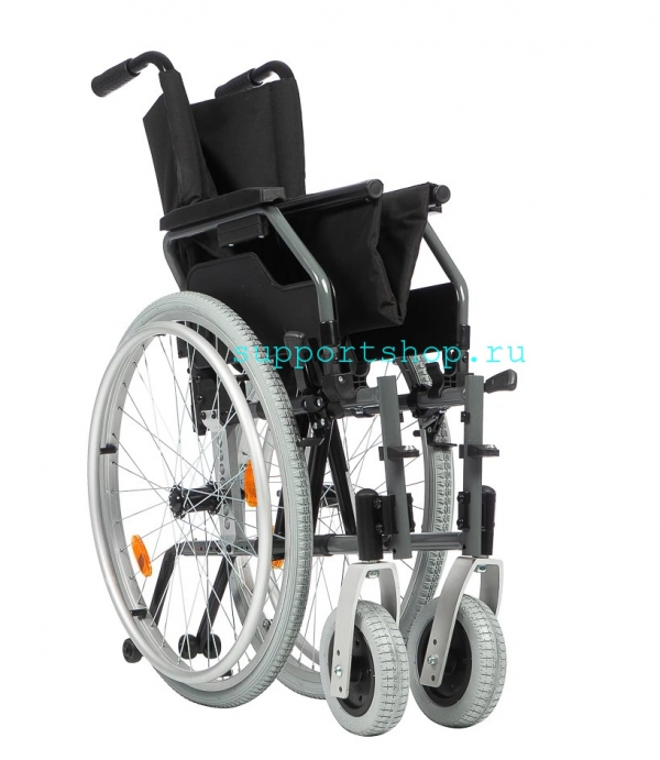 Механическая коляска Ortonica Delux 590