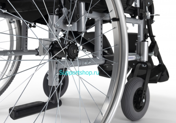 Кресло-коляска инвалидное механическое Vermeiren Eclips X4 + 90°