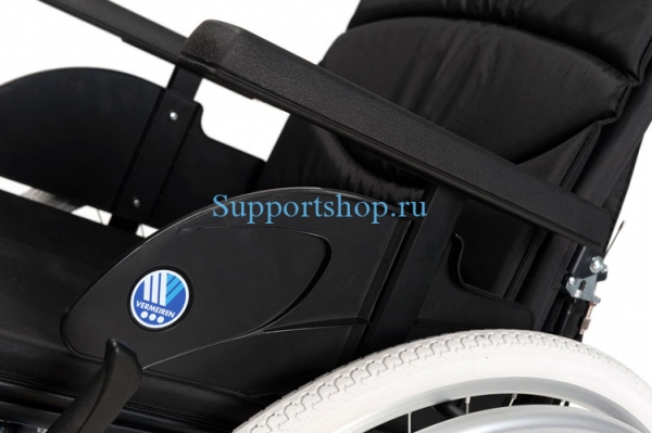 Кресло-коляска инвалидное механическое Vermeiren V300 (компл. V500+30°) с регулируемыми подножками и удлинением спинки