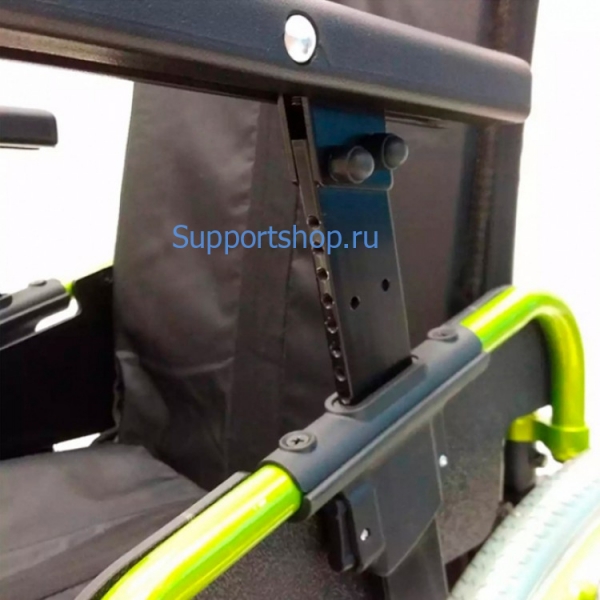 Механическая коляска для детей с ДЦП Alpha Junior 1007