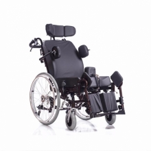 Инвалидная кресло-коляска с множеством функций Ortonica Delux 570
