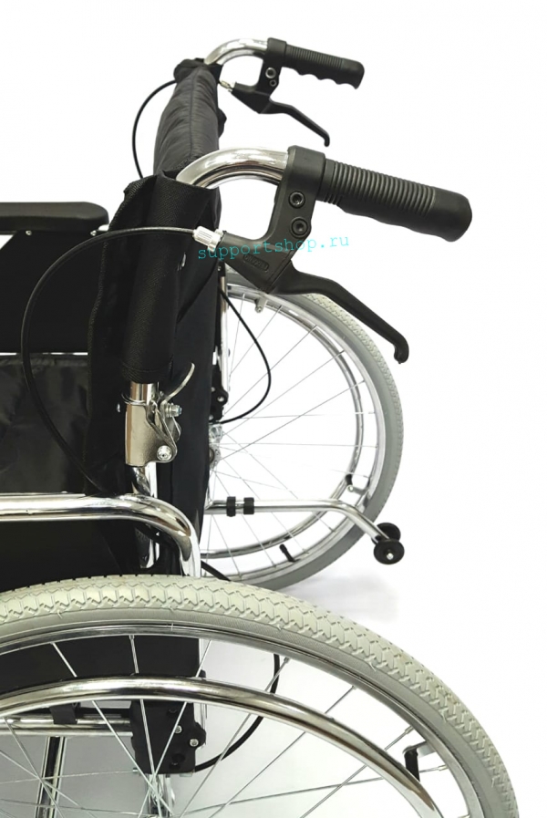 Кресло-коляска инвалидная с принадлежностями LY-250